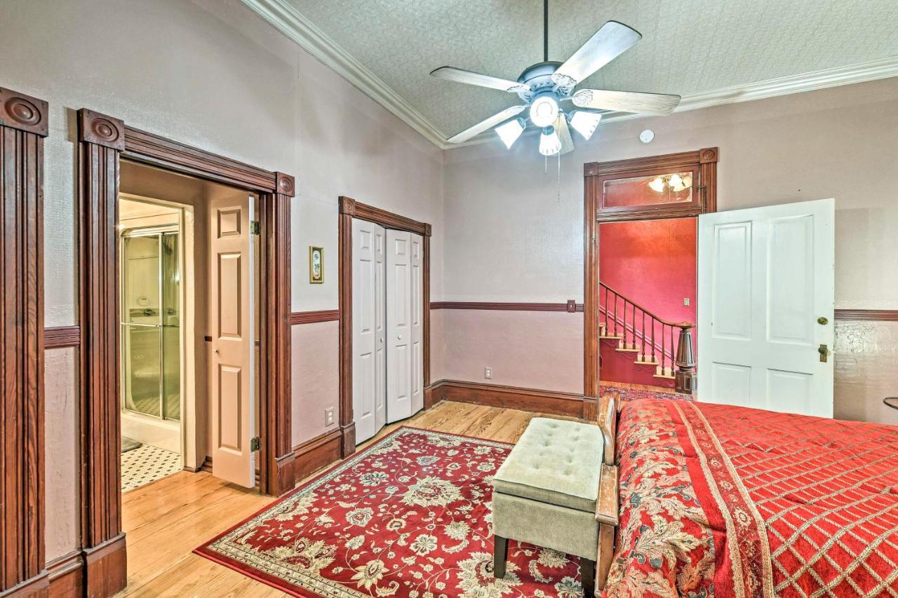 The Lilly House Historic Glen Rose Home With Porch! Exterior foto