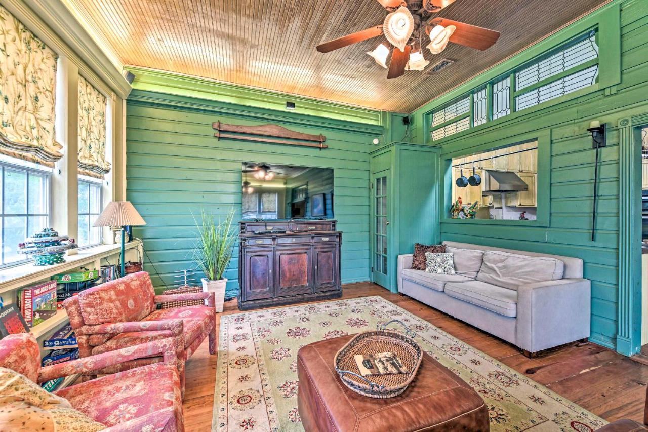 The Lilly House Historic Glen Rose Home With Porch! Exterior foto
