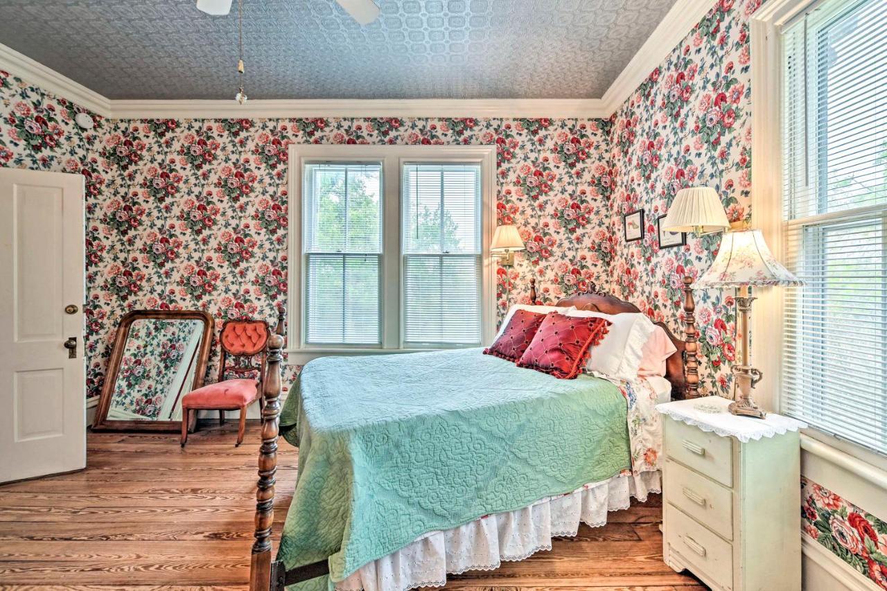The Lilly House Historic Glen Rose Home With Porch! Exterior foto